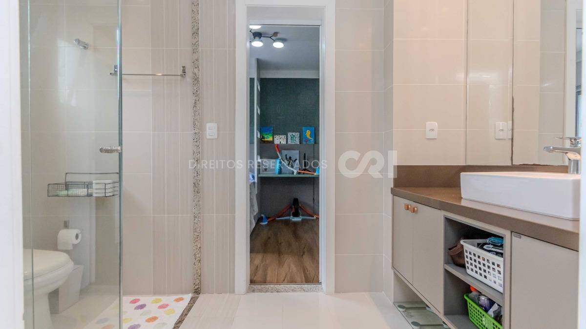 Apartamento a venda mobiliado com 3 suítes no Bellas Artes no Pioneiros em Balneário Camboriú