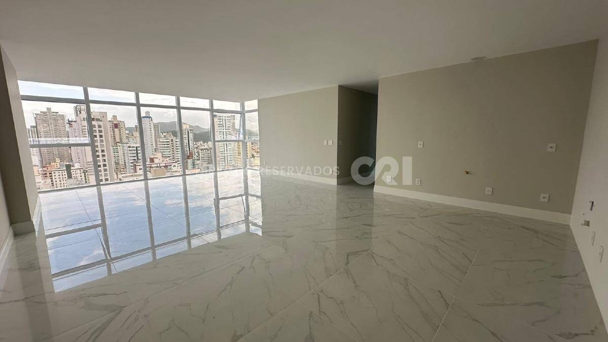 Apartamento 3 suítes Edifício Horizon Residence no Centro de Balneário Camboriú