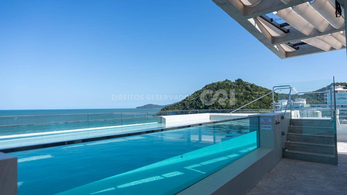 Apartamento no Bravo By Arthur Casas com 04 suítes em Itajaí na Praia Brava 
