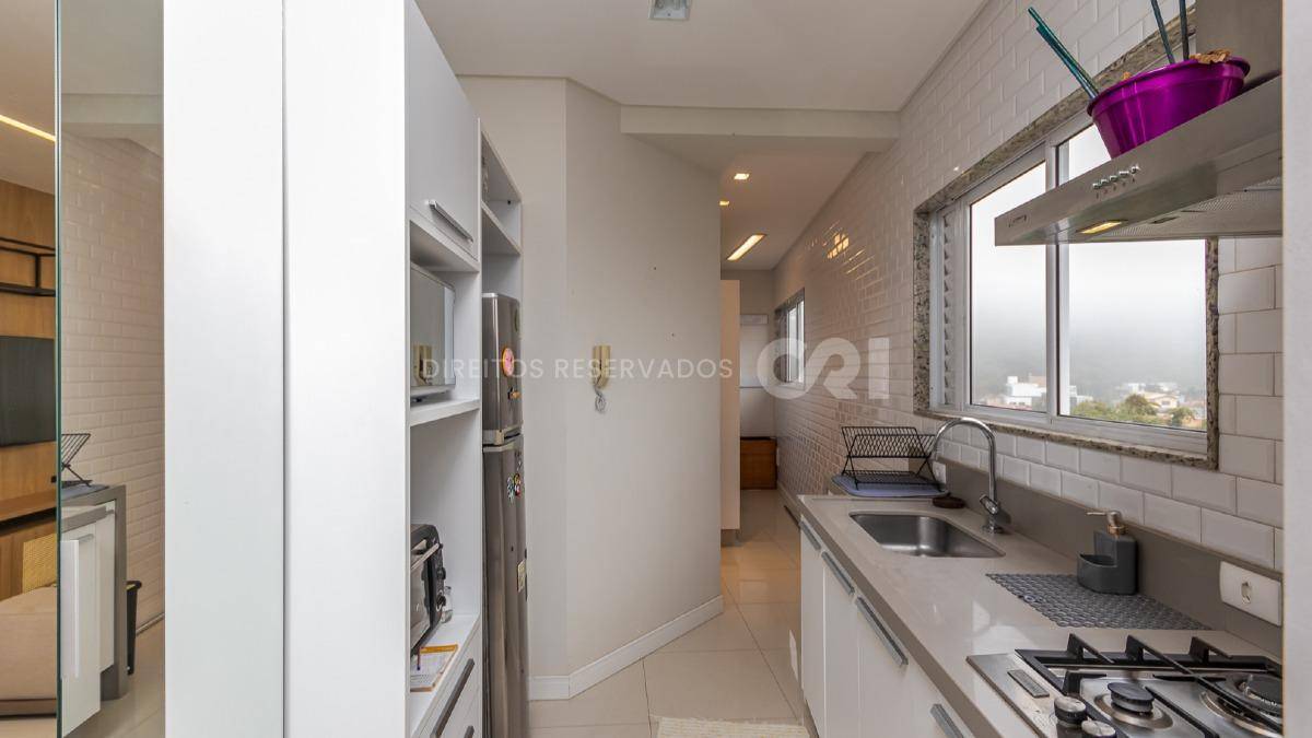 Apartamento com 3 suítes no Edifício Brava Premium na Praia Brava de Itajaí