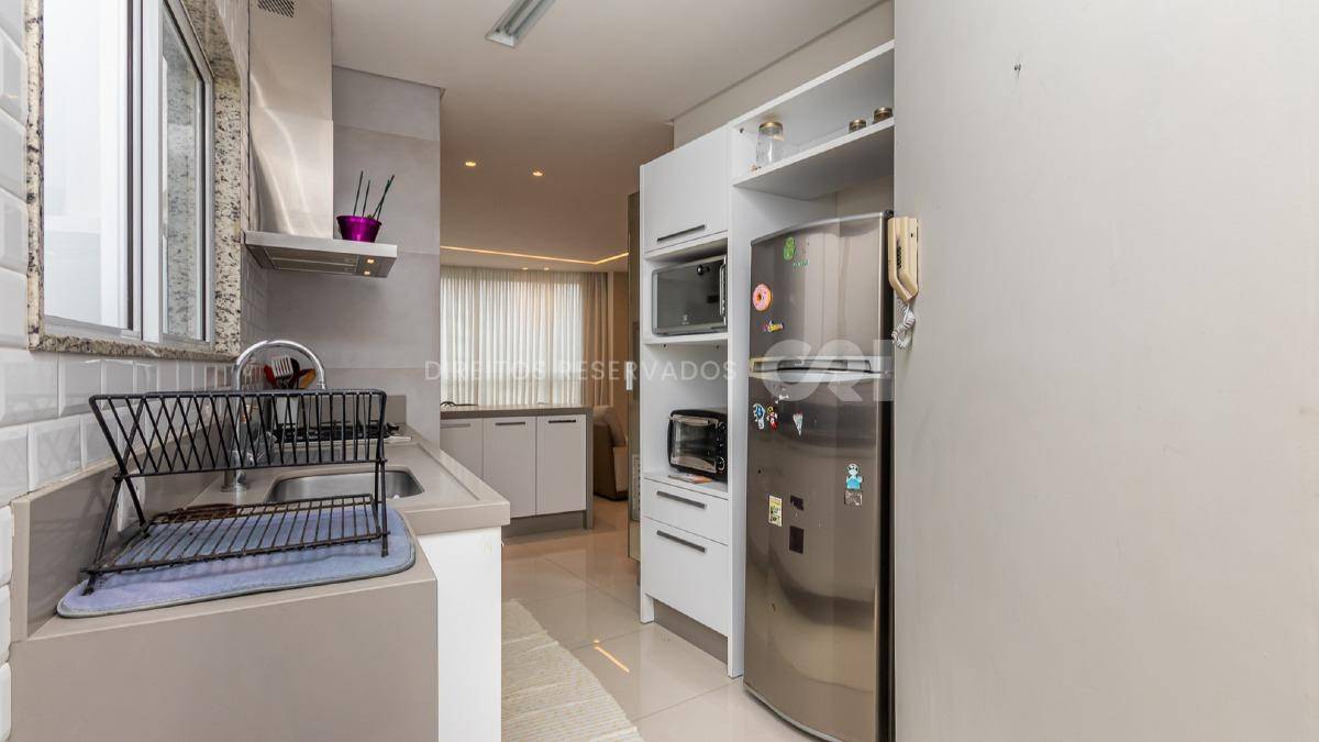 Apartamento com 3 suítes no Edifício Brava Premium na Praia Brava de Itajaí