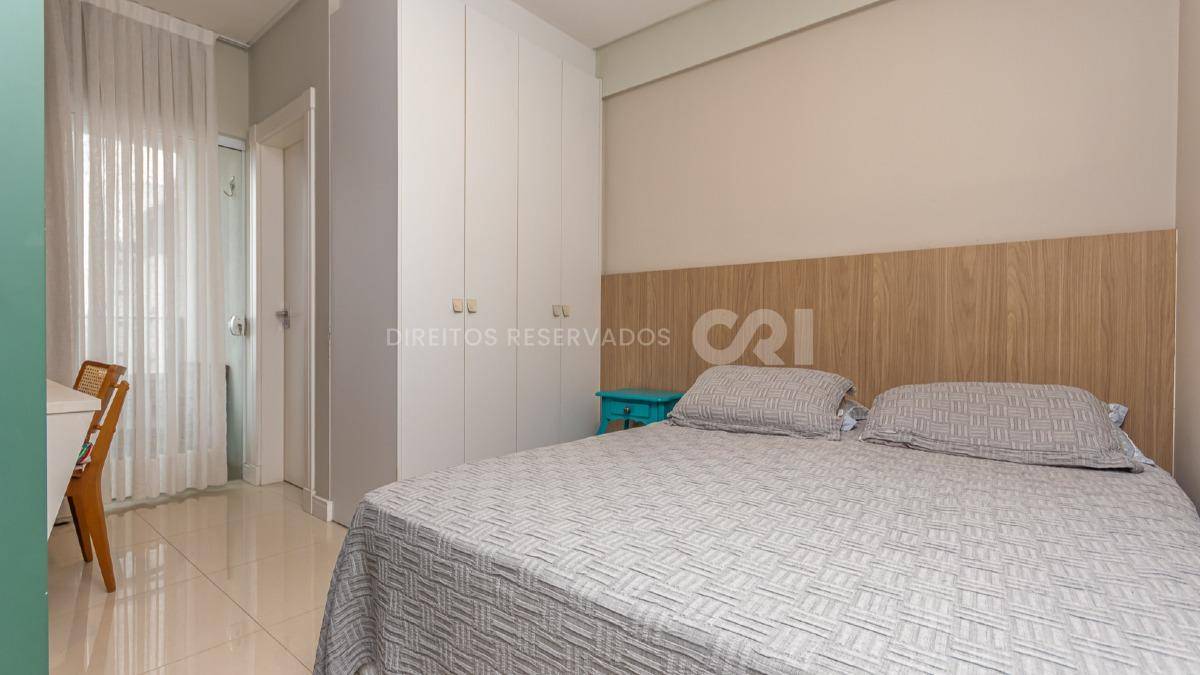 Apartamento com 3 suítes no Edifício Brava Premium na Praia Brava de Itajaí