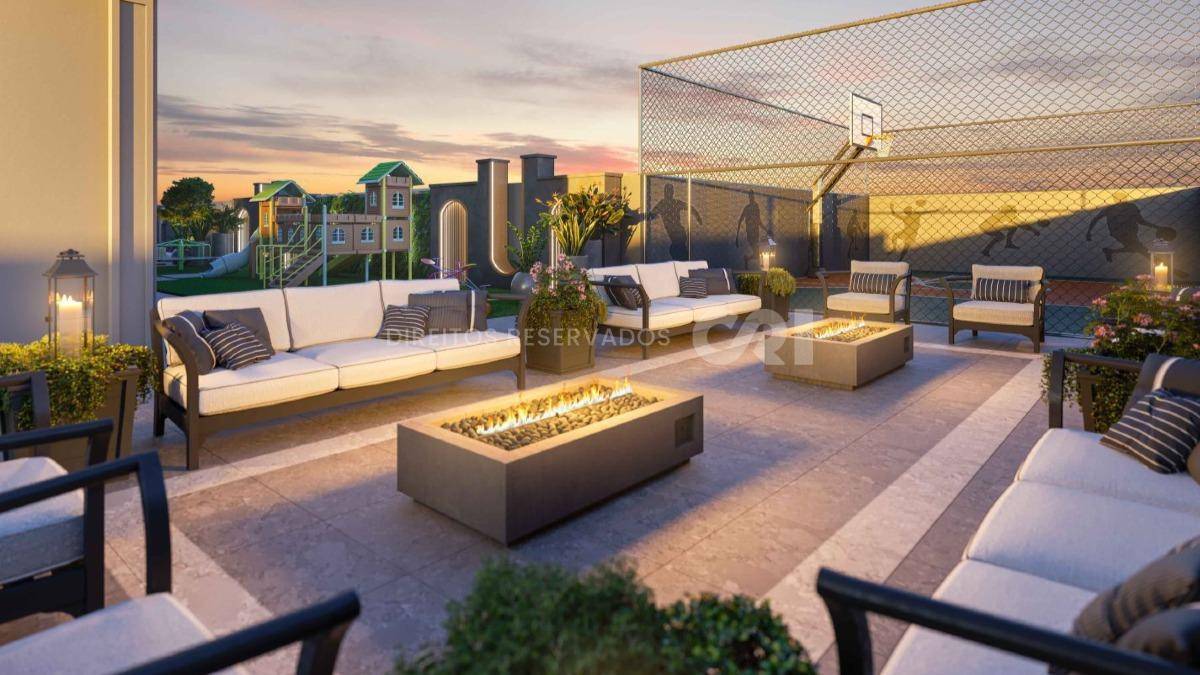 Penthouse com 4 suítes no edifício SalzBurgo na Meia Praia em Itapema