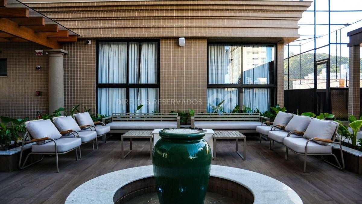 Apartamento com 2 suítes no Imperial Coast no Centro em Itapema