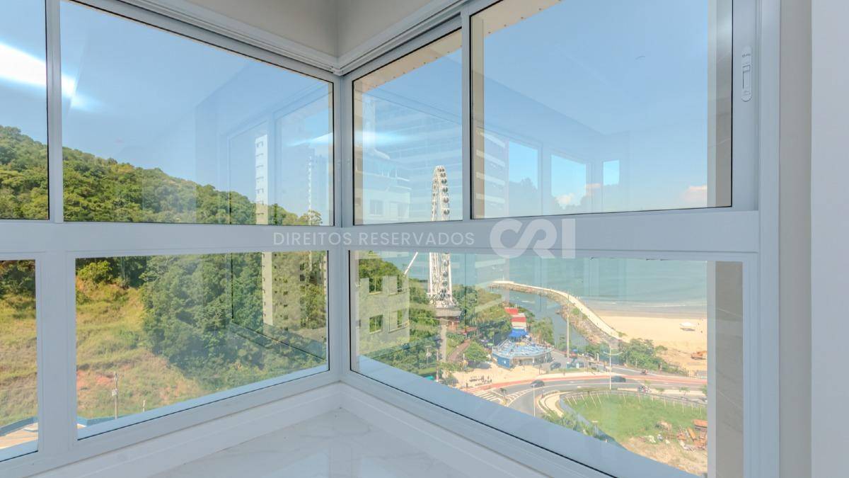 Apartamento com 4 suítes no Blue Coast Tower no Pioneiros em Balneário Camboriú