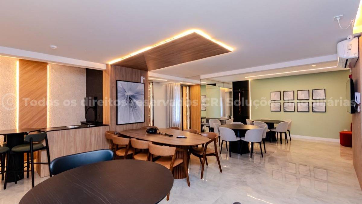 Apartamento com 2 suítes no Edifício Torre Atlântico no Balneário Perequê em Porto Belo