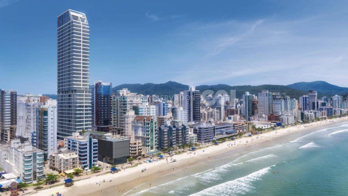 Apartamento com 4 Suítes no Edifício Legend Vila Rica Frente Mar na Meia Praia em Itapema