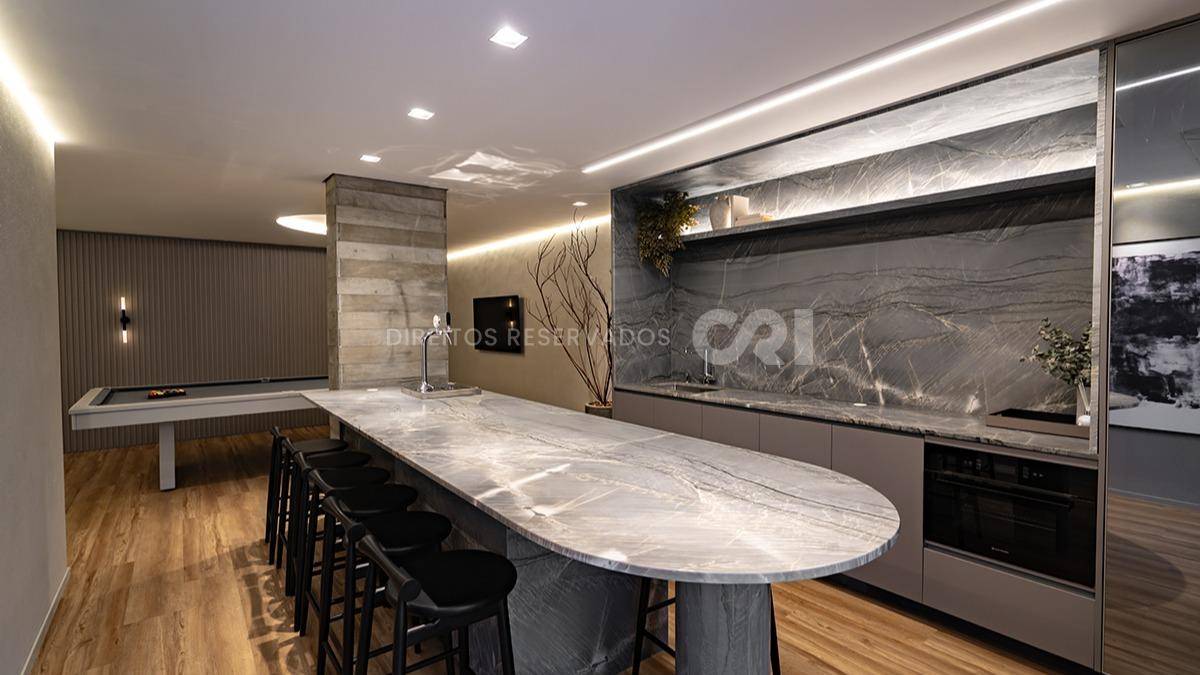 Cobertura com 505m² com 4 Suítes no Edifício Tirreno – Praia Brava, Itajaí