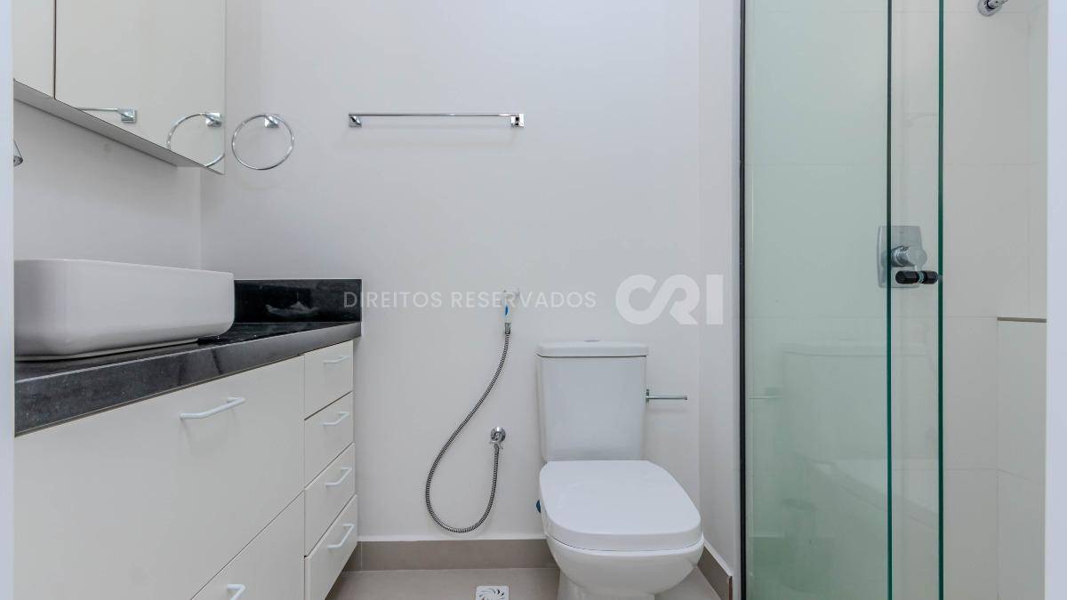 Apartamento com 3 suítes no Edifício Tierra del Sol no Centro de Balneário Camboriú