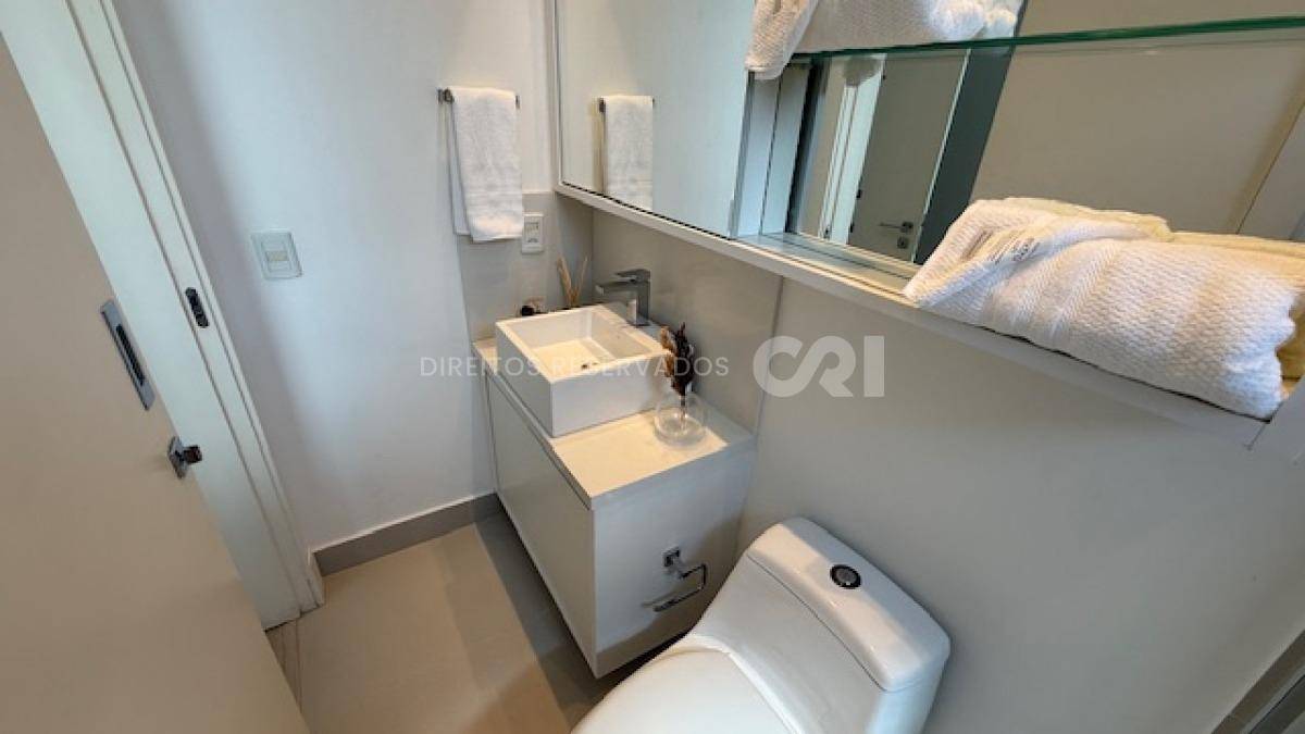 Apartamento com 3 suítes no Cartagena Residence no Centro de Balneário Camboriú