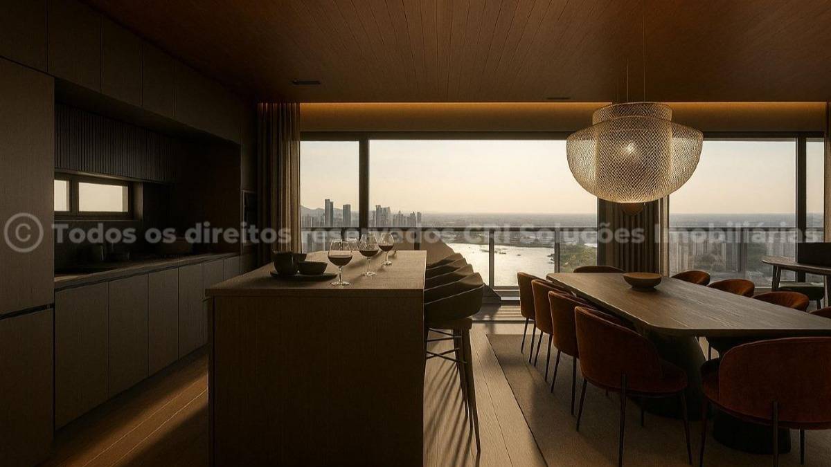 Apartamento com 2 dormitórios no edifício Trinity Tower no Bairro Fazenda, Itajaí