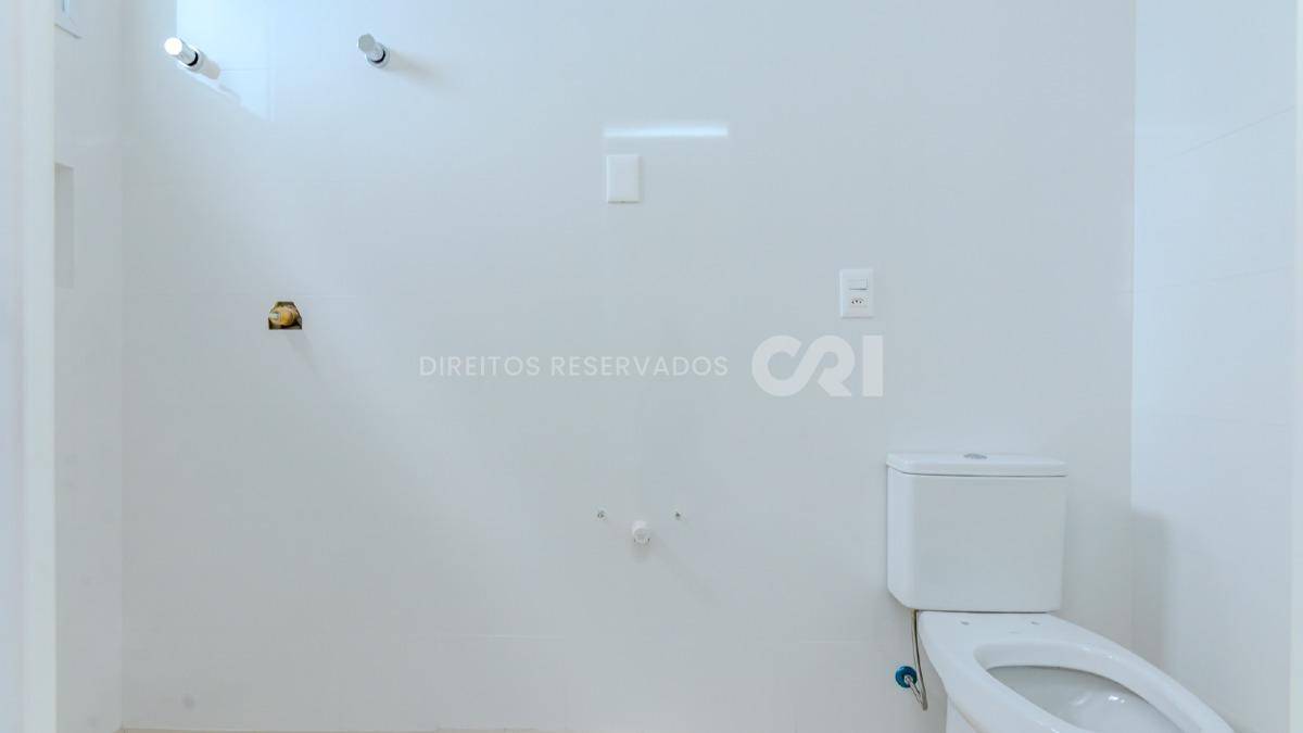 Apartamento com 4 suítes no La Belle Tour no Centro de Balneário Camboriú