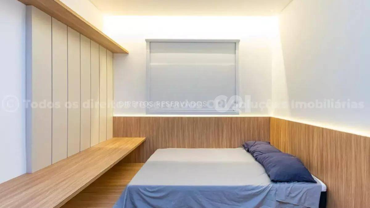 Cobertura com 4 suítes no Edifício Dresden no Centro de Balneário Camboriú