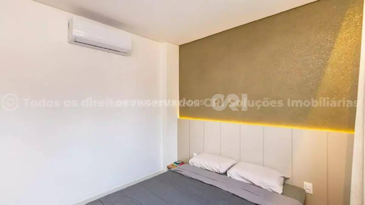 Cobertura com 4 suítes no Edifício Dresden no Centro de Balneário Camboriú