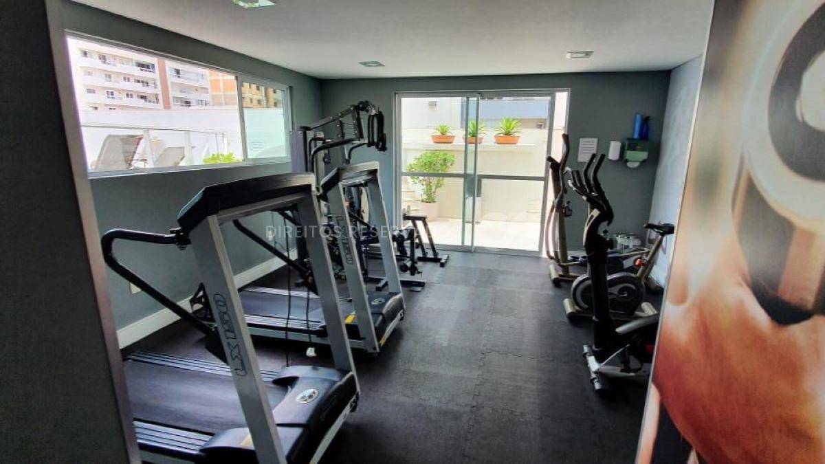 COPA: Apartamento Mobiliado com 3 Suítes no Edifício Solar do Tamarindo no Centro de Balneário Camboriú