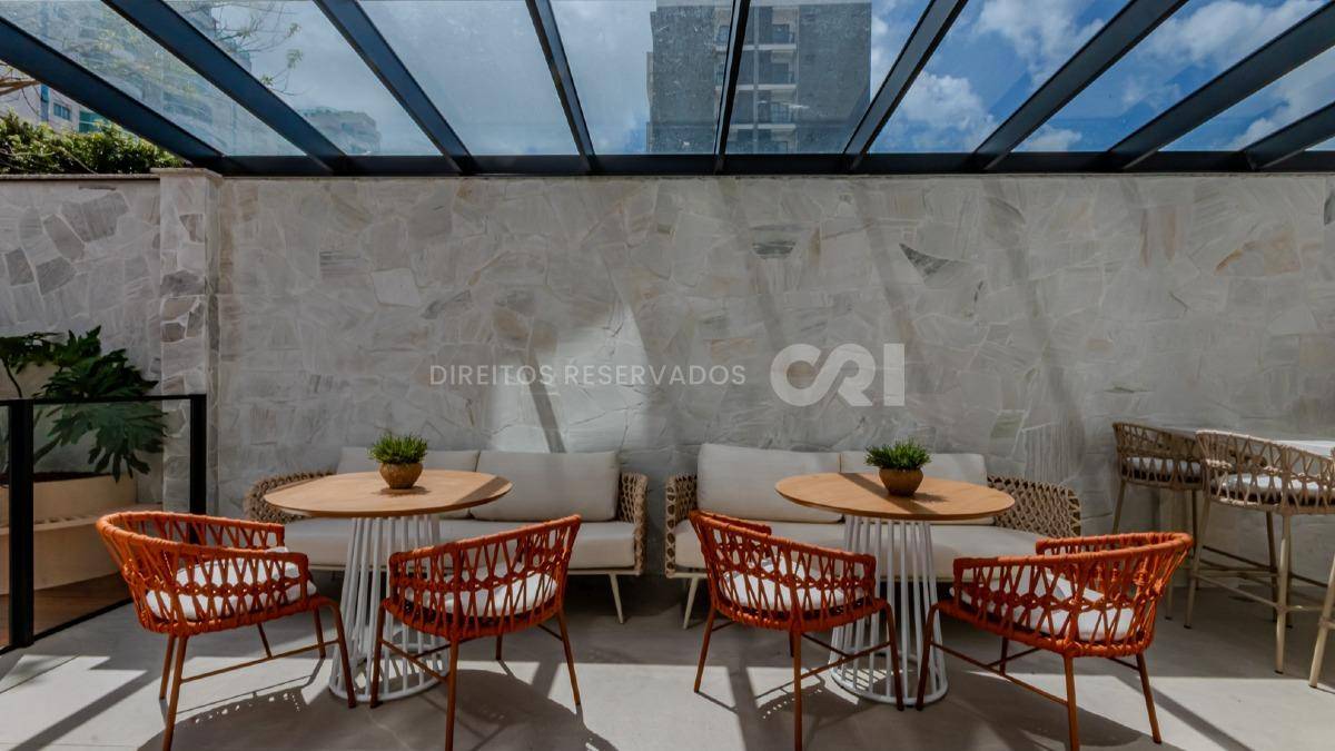 Apartamento duplex com 3 quartos no Edifício Brava Select na Praia Brava em Itajaí