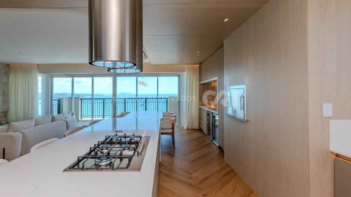 Apartamento com 5 suítes no Aurora Exclusive Home na Barra Sul em Balneário Camboriú