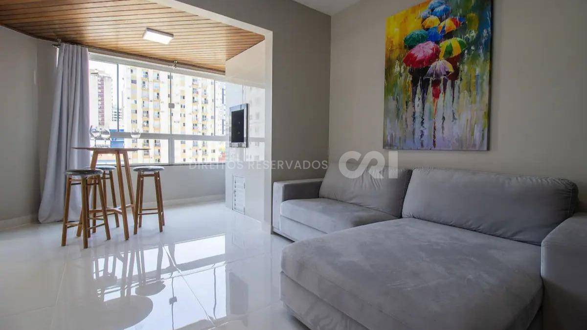Cobertura duplex no Residencial Costa Bella com 4 dormitórios no Centro Balneário Camboriú