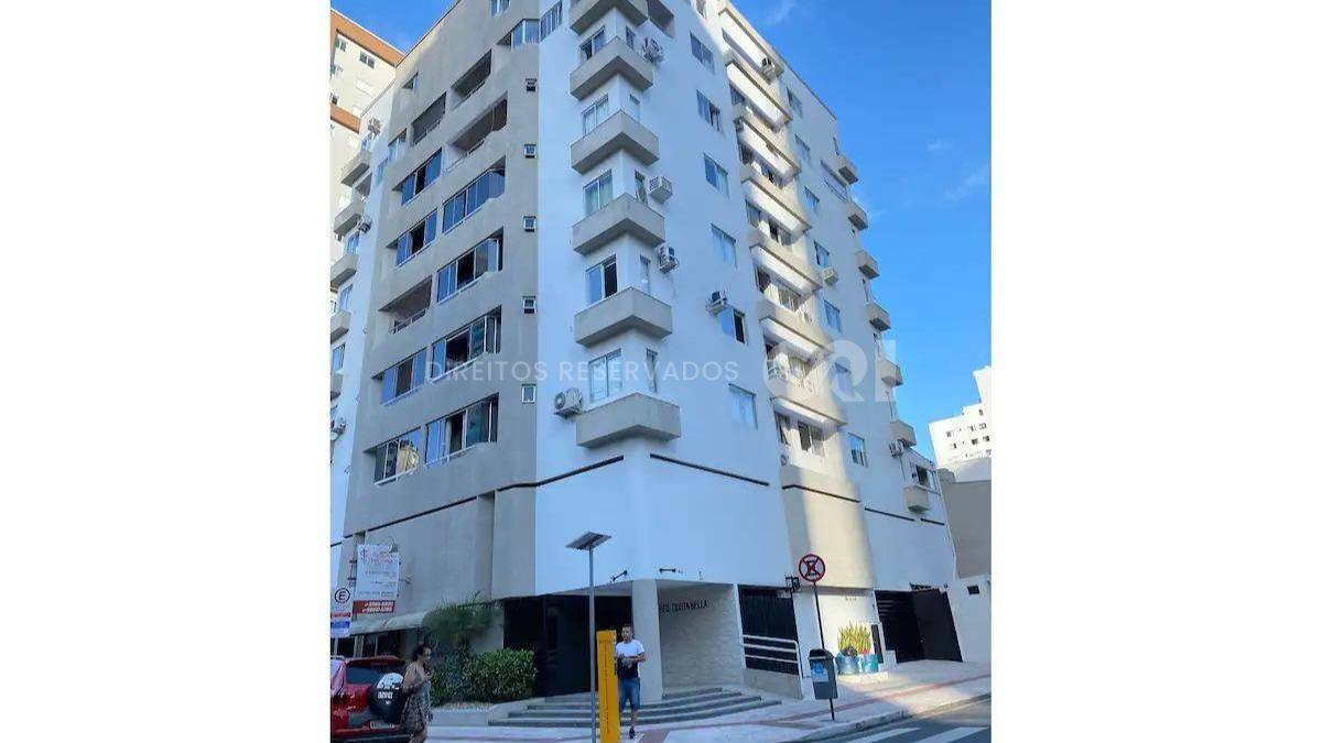 Cobertura duplex no Residencial Costa Bella com 4 dormitórios no Centro Balneário Camboriú
