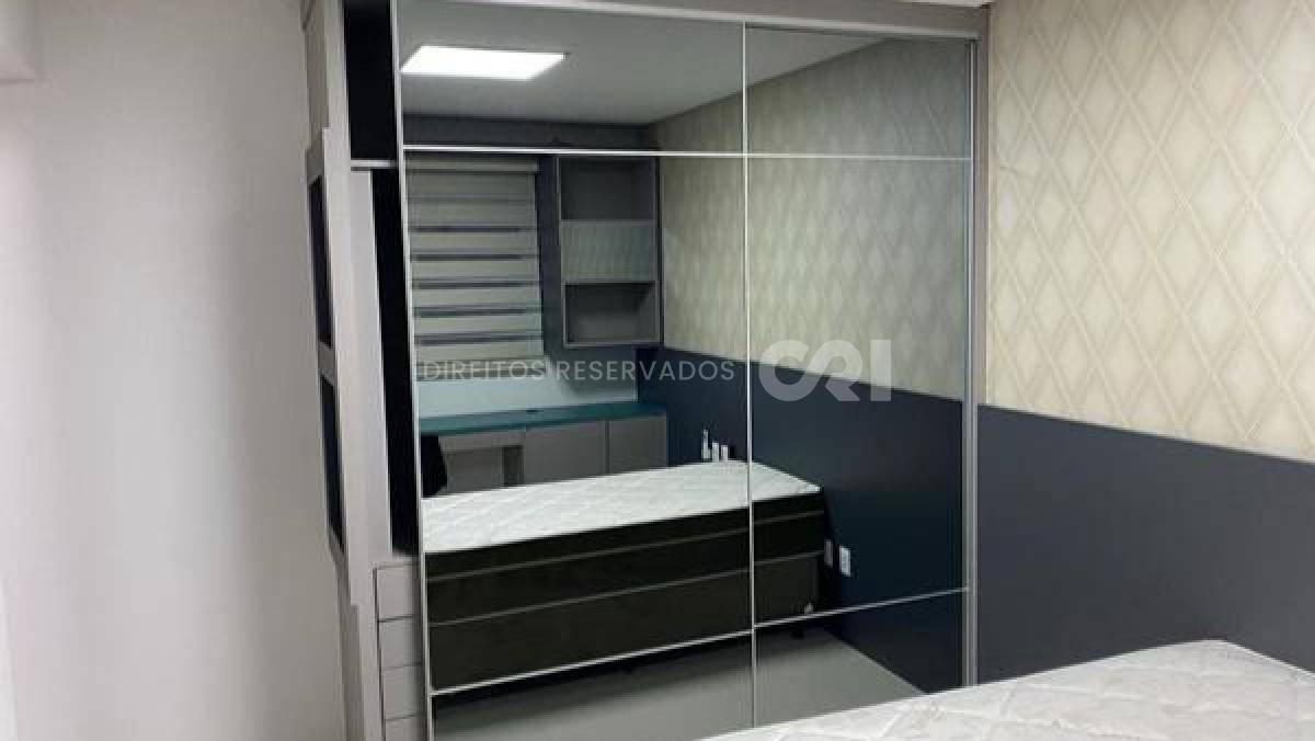 Apartamento com 4 suítes no Edifício Villa Castelli no Centro de Balneário Camboriú