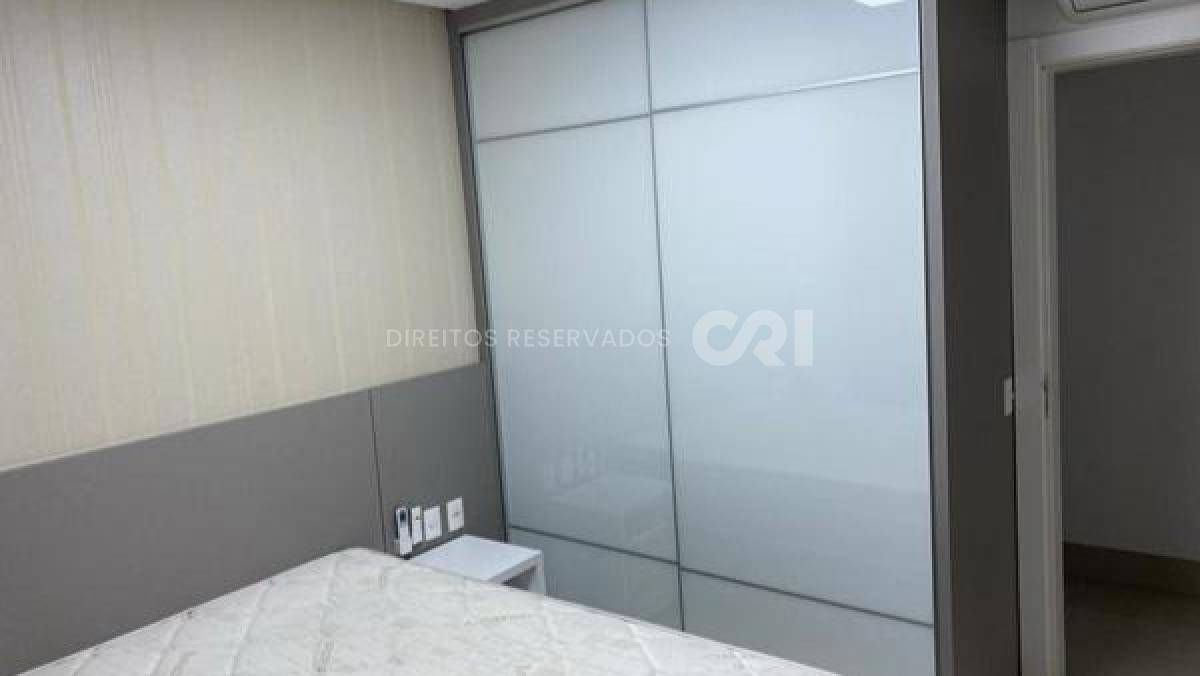 Apartamento com 4 suítes no Edifício Villa Castelli no Centro de Balneário Camboriú