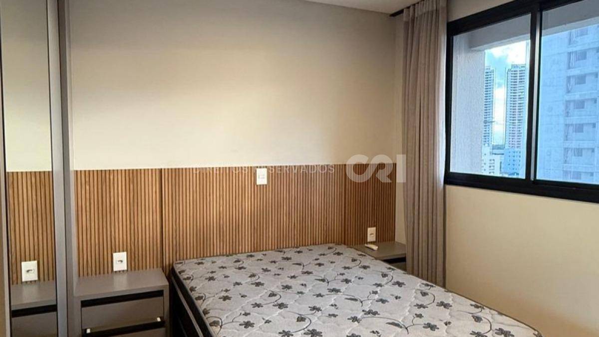 Apartamento com 3 suítes no Verita Residence na Meia Praia em Itapema