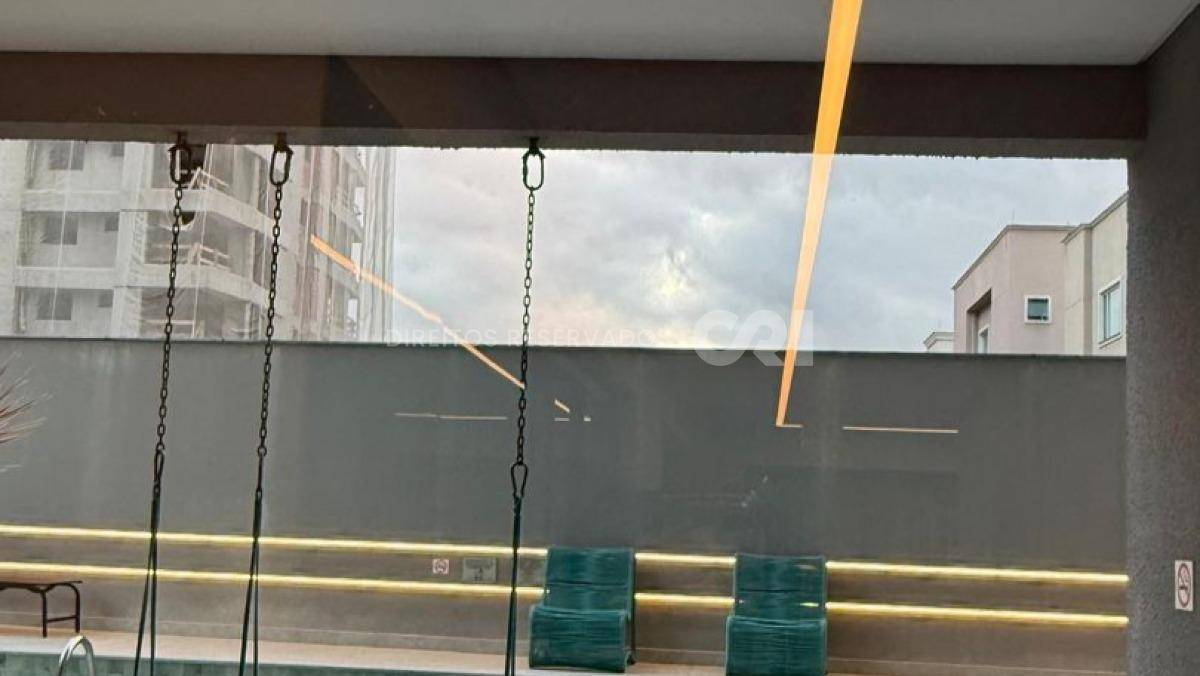 Apartamento com 3 suítes no Verita Residence na Meia Praia em Itapema