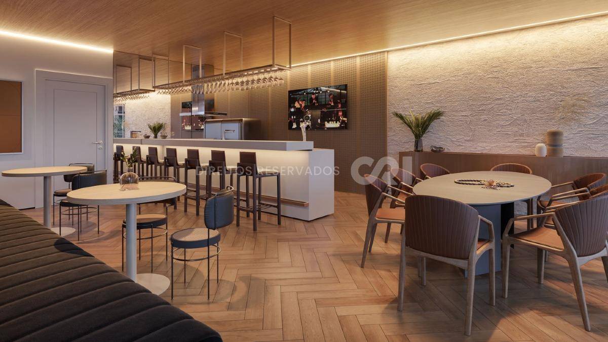 Apartamento na Planta com 4 suítes no Edifício Marena no Centro de Balneário Camboriú