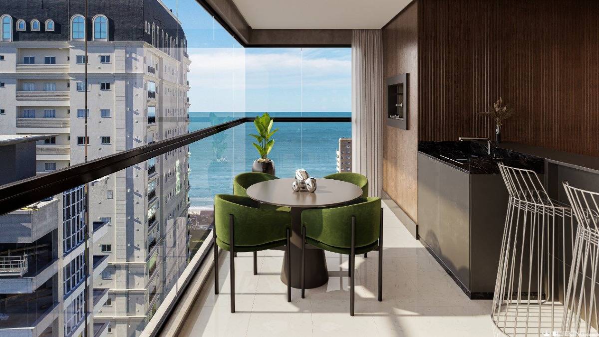 Apartamento no Edifício Impéria Del Mare com 03 suítes na Meia Praia em Itapema
