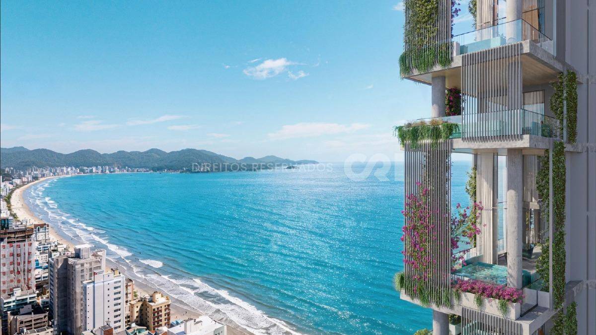 Apartamento com 4 suítes no Edifício Vitreo 271 na Meia Praia em Itapema