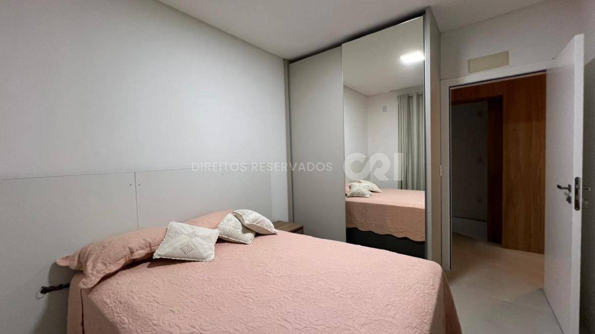 Apartamento com 3 quartos no Edifício Vessel na Meia Praia em Itapema