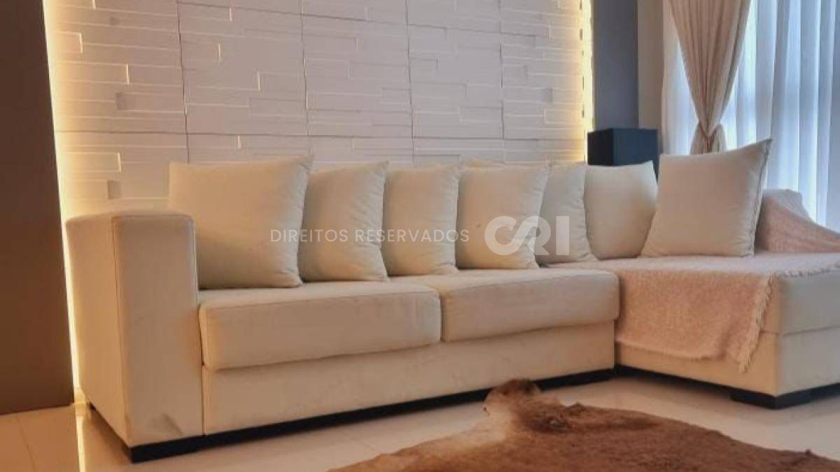 Apartamento com 3 suítes no Edifício Phoenix Tower no Centro em Balneário Camboriú
