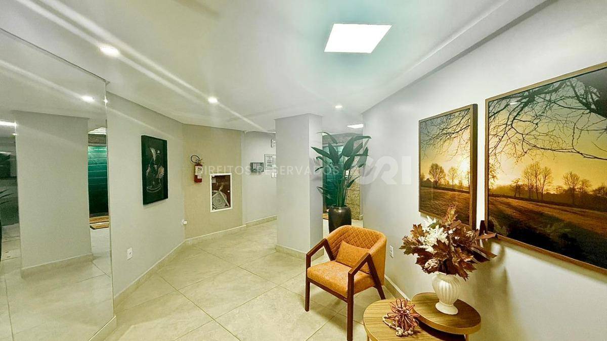 COPA: Apartamento com 3 dormitórios no Esquina Central no Centro de Balneário Camboriú