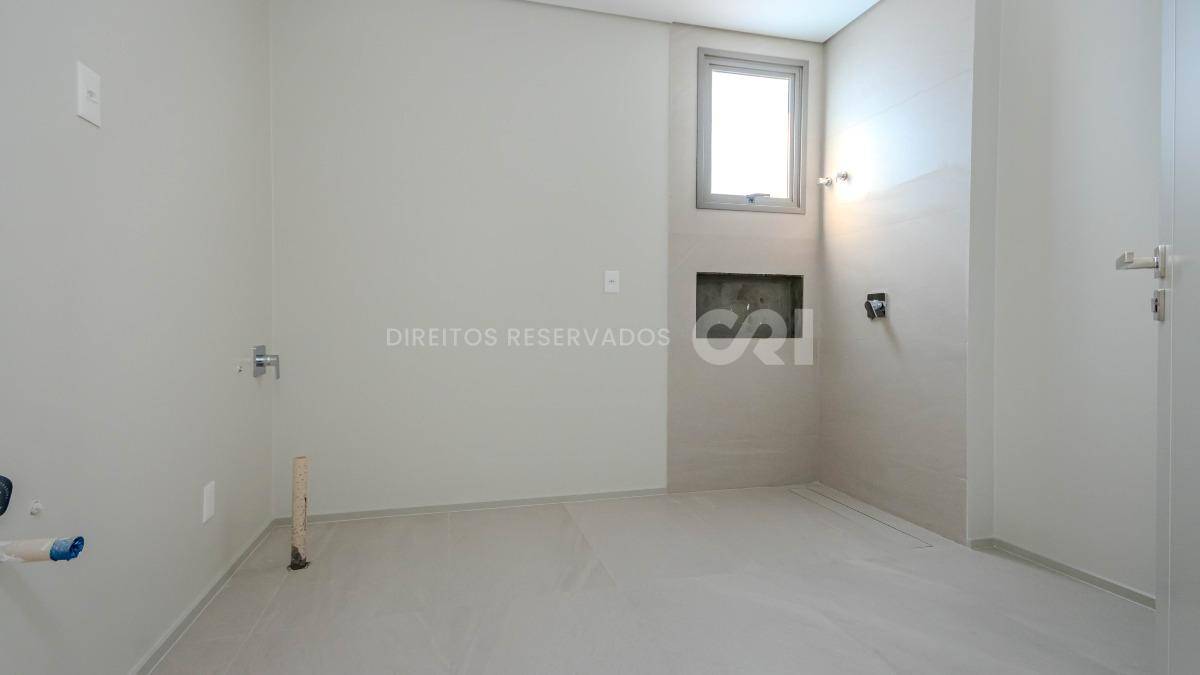 Cobertura duplex com 3 suítes no Edifício In Exclusive Home na Praia Brava em Itajaí