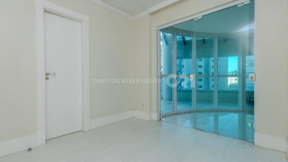 Apartamento com 3 suítes no Edifício Le Majestic no Centro, Balneário Camboriú