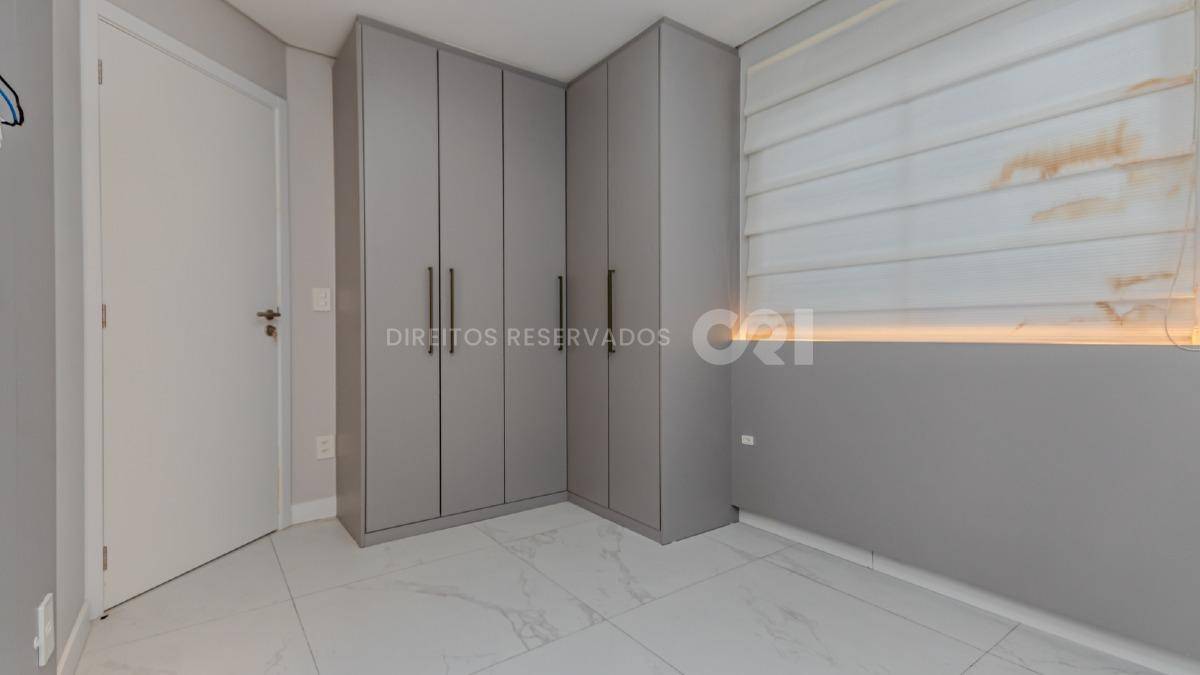 Apartamento com 3 dormitórios no Edifício Ana Capri no Centro em Balneário Camboriú