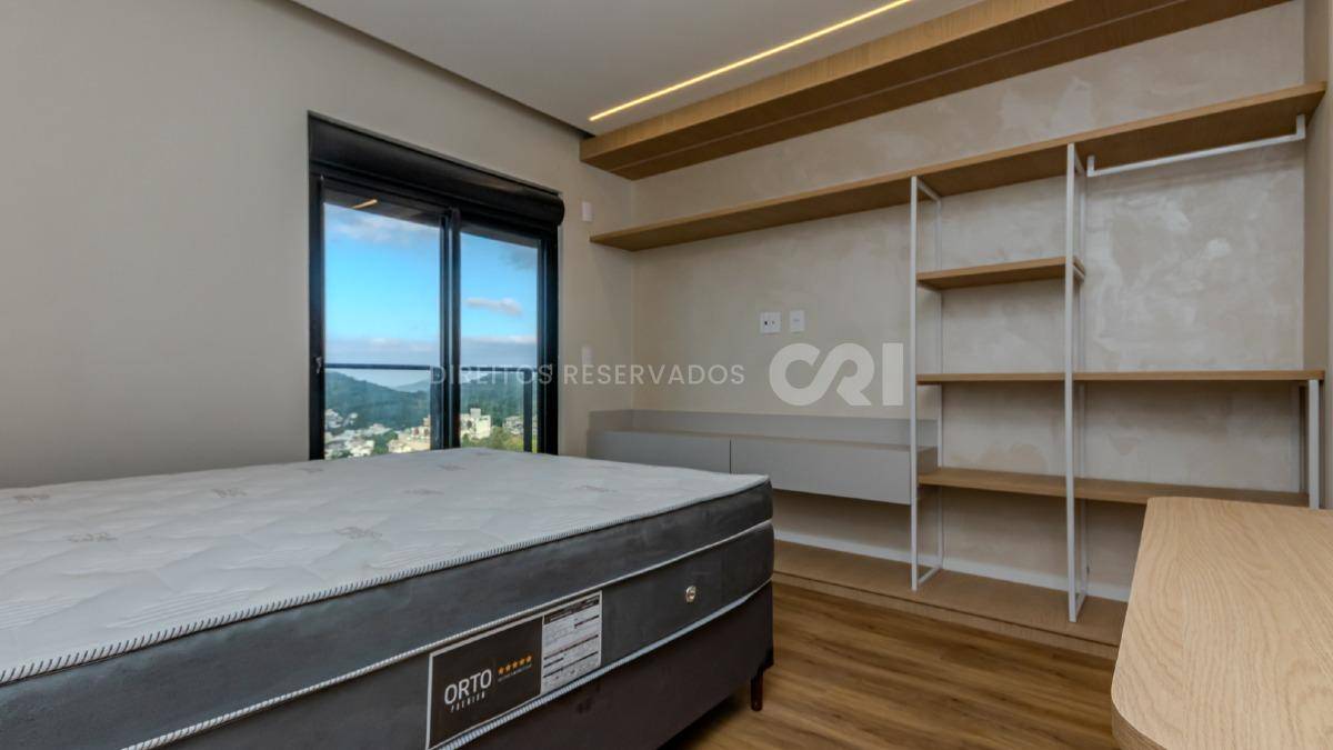 Apartamento com 2 suítes no Sky Brava na Praia Brava em Itajaí
