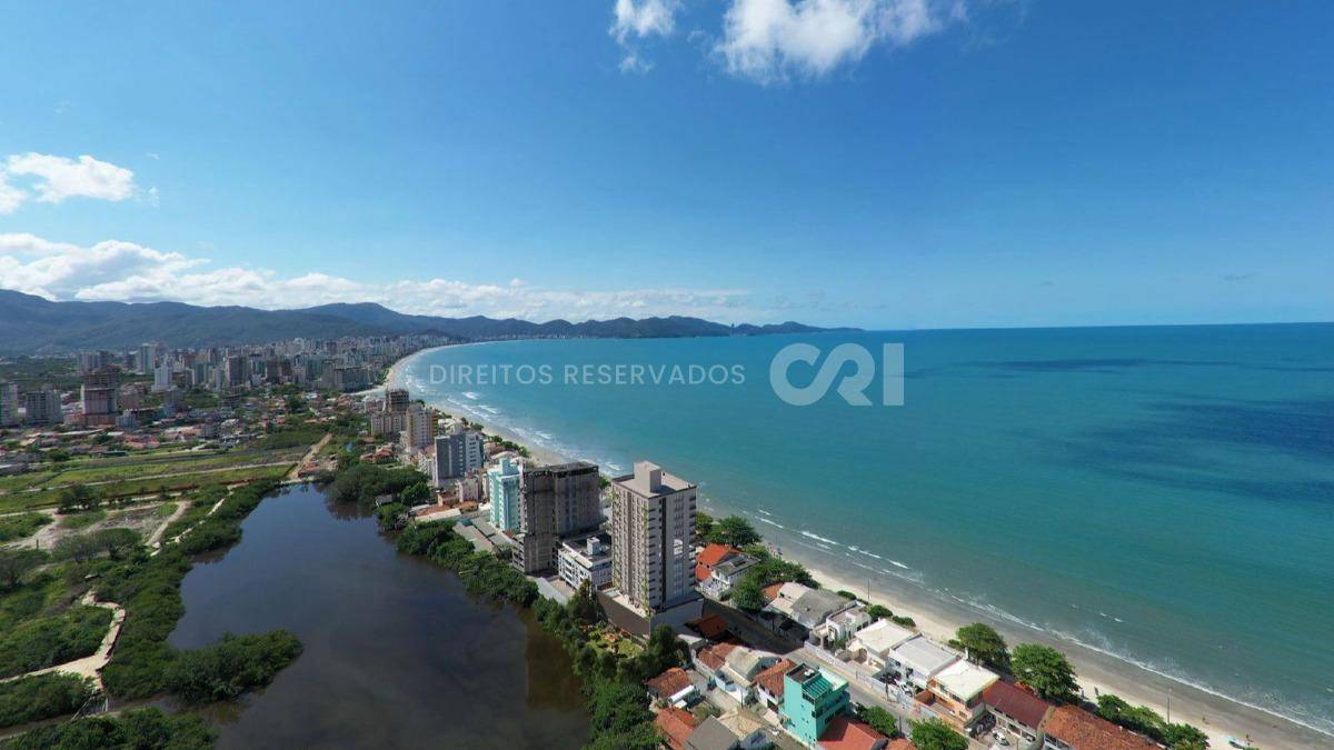 Apartamento com 3 suítes no Edifício Amrita em Balneário Perequê, Porto Belo
