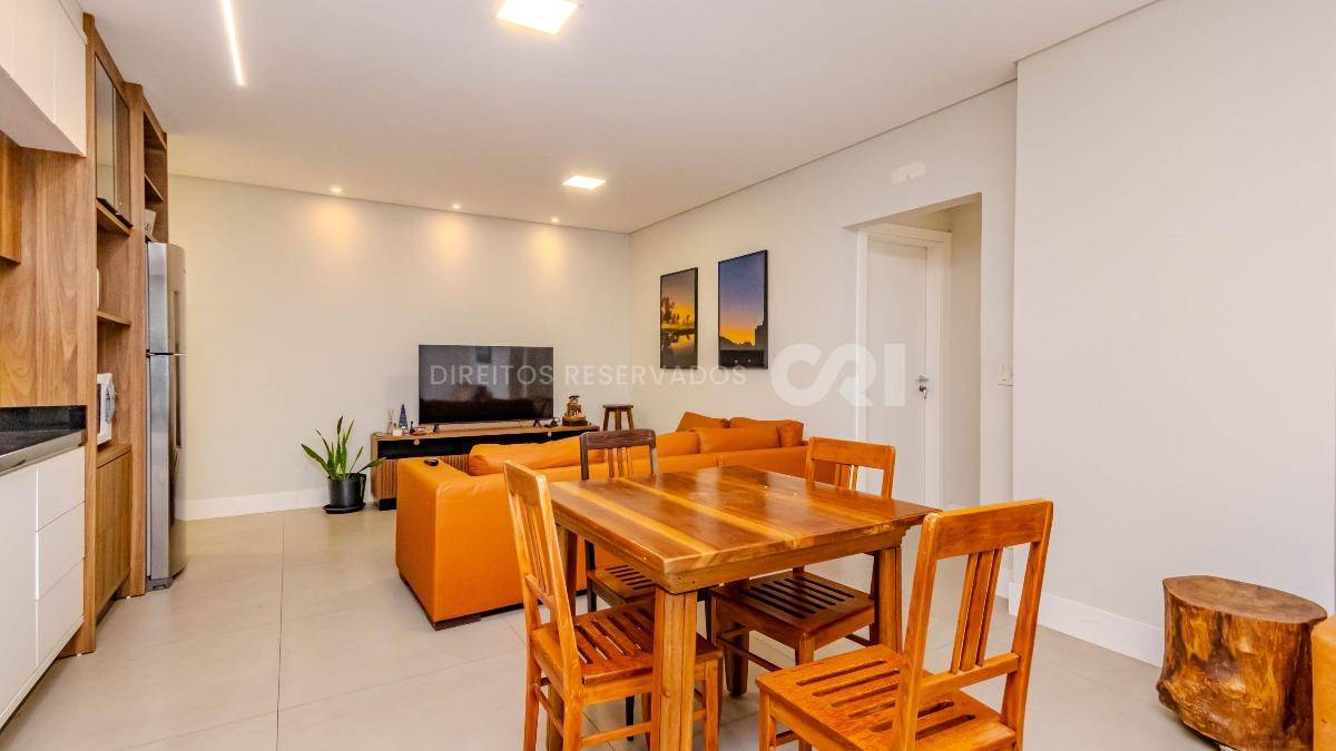 Apartamento com 2 suítes no Edifício Aquamarine Residence na Praia Brava em Itajaí