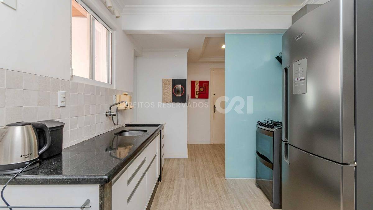 Cobertura no Residencial Dona Elenir com 3 quartos no Centro de Balneário Camboriú
