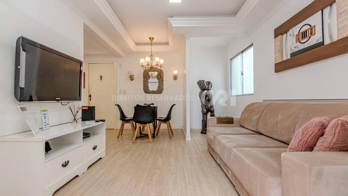 Cobertura no Residencial Dona Elenir com 3 quartos no Centro de Balneário Camboriú
