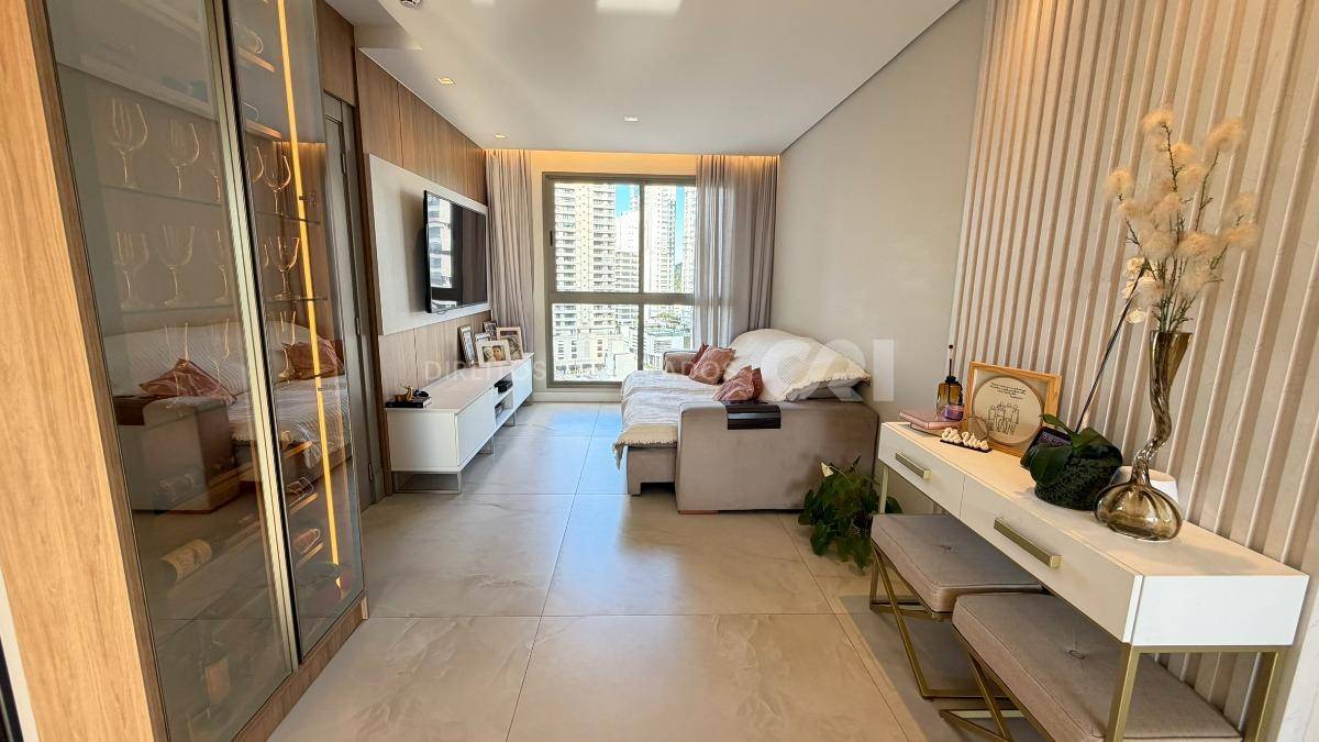 Apartamento com 3 quartos no edifício Classic no bairro Fazenda em Itajaí
