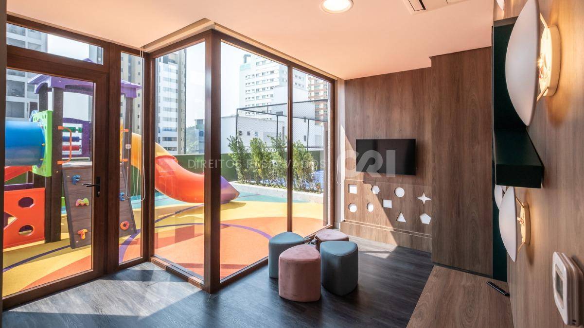 Apartamento com 3 quartos no edifício Classic no bairro Fazenda em Itajaí