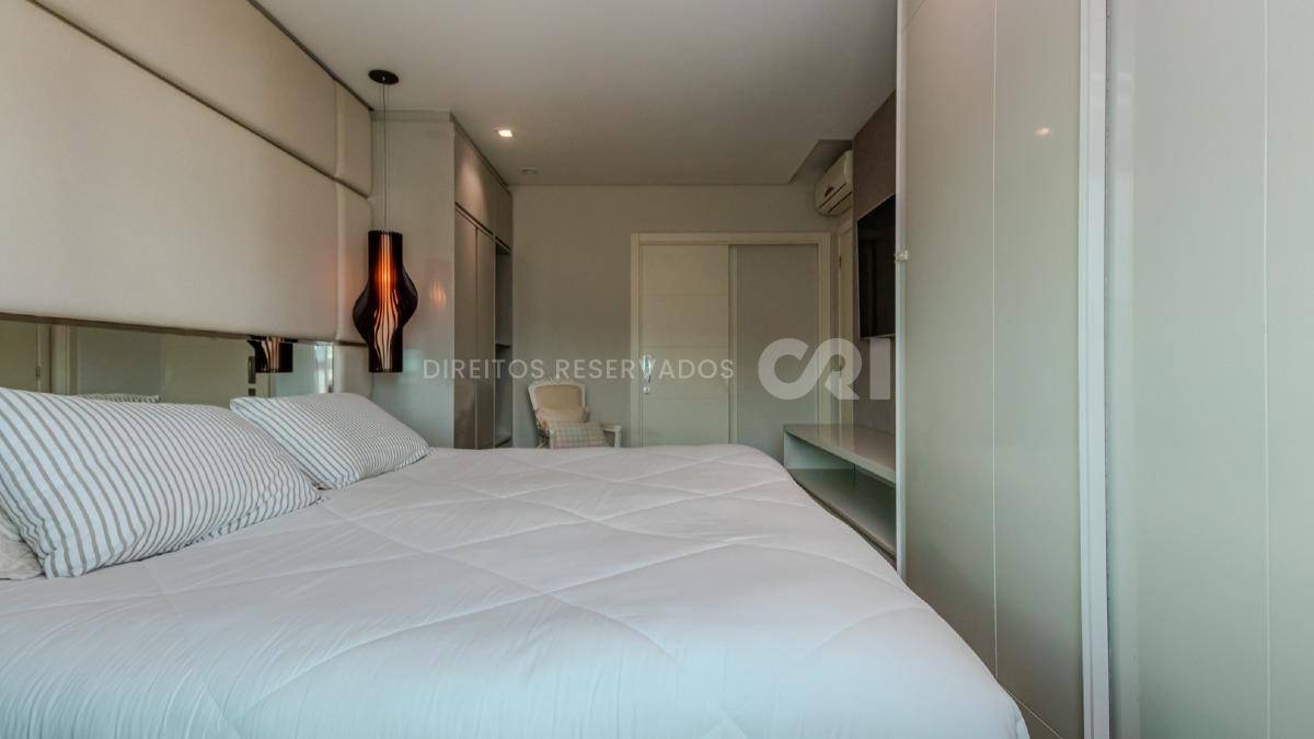 Apartamento com 3 quartos no Brava Beach Aroeira na Praia Brava em Itajaí