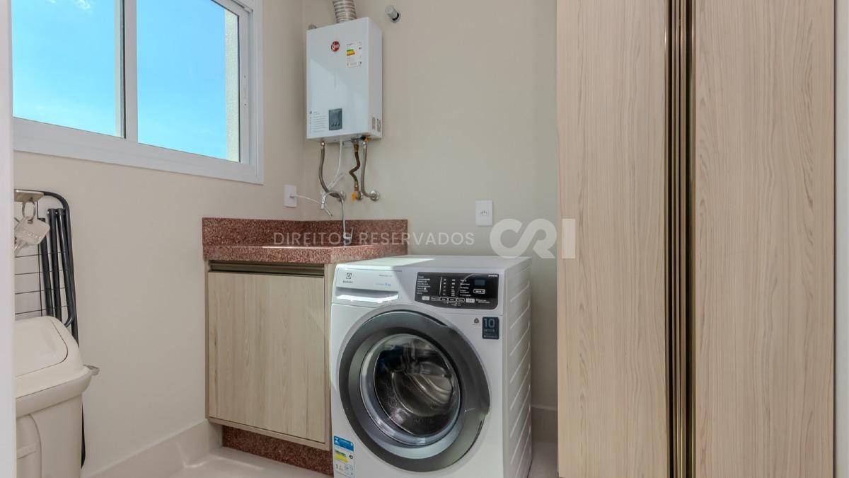 Apartamento com 4 quartos no Elenzaga Tower no Centro de Balneário Camboriú