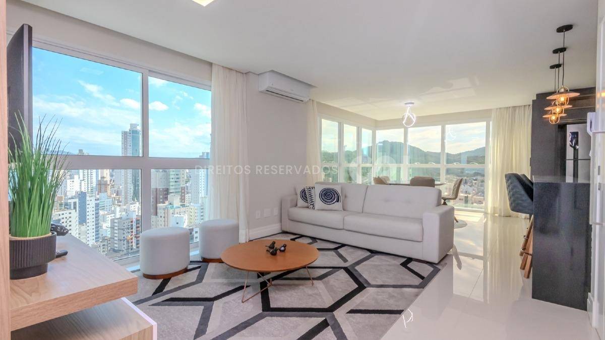 Apartamento com 4 quartos no Elenzaga Tower no Centro de Balneário Camboriú