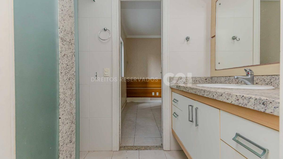 Apartamento com 3 quartos no Edificio Imperialle no Pioneiros em Balneario Camboriú