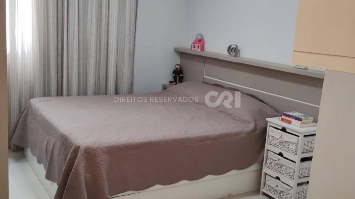 Apartamento com 3 Suítes no Edifício Bela Città no Centro de Balneário Camboriú