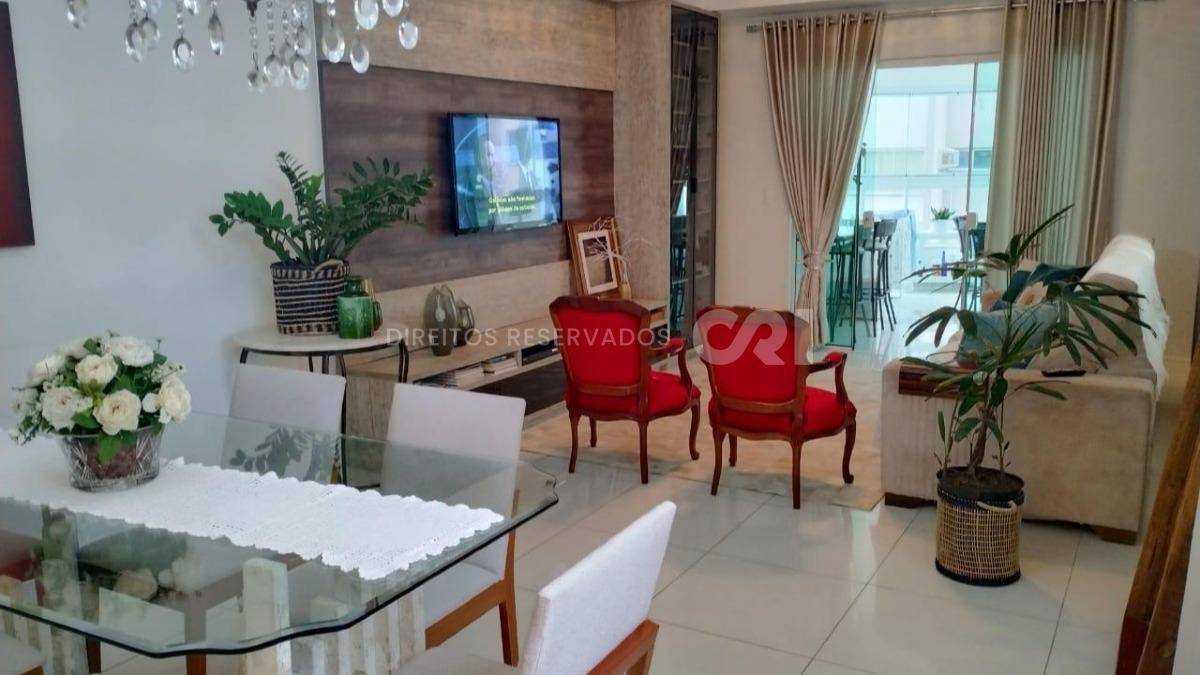 Apartamento com 3 Suítes no Edifício Bela Città no Centro de Balneário Camboriú