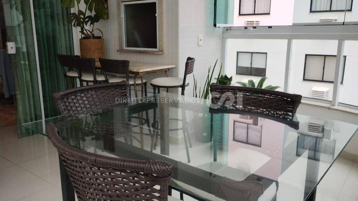 Apartamento com 3 Suítes no Edifício Bela Città no Centro de Balneário Camboriú
